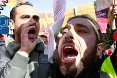 египтяне протестуют против власти