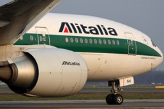 Самолет компании Alitalia