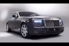 Автомобиль Rolls-Royce