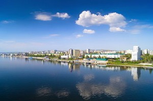 В Саратове началась стройка нового вида автостоянки