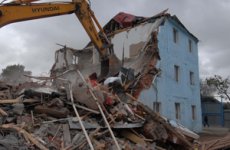 ЧМ-2018: везде – строят, в Екатеринбурге – сносят